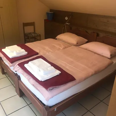 La Della Pineta Szálloda *