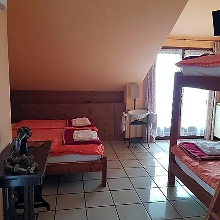 La Della Pineta Szálloda *