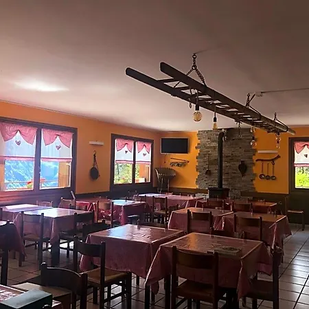 La Della Pineta Szálloda